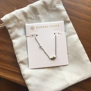 Kendra Scott laureen necklace